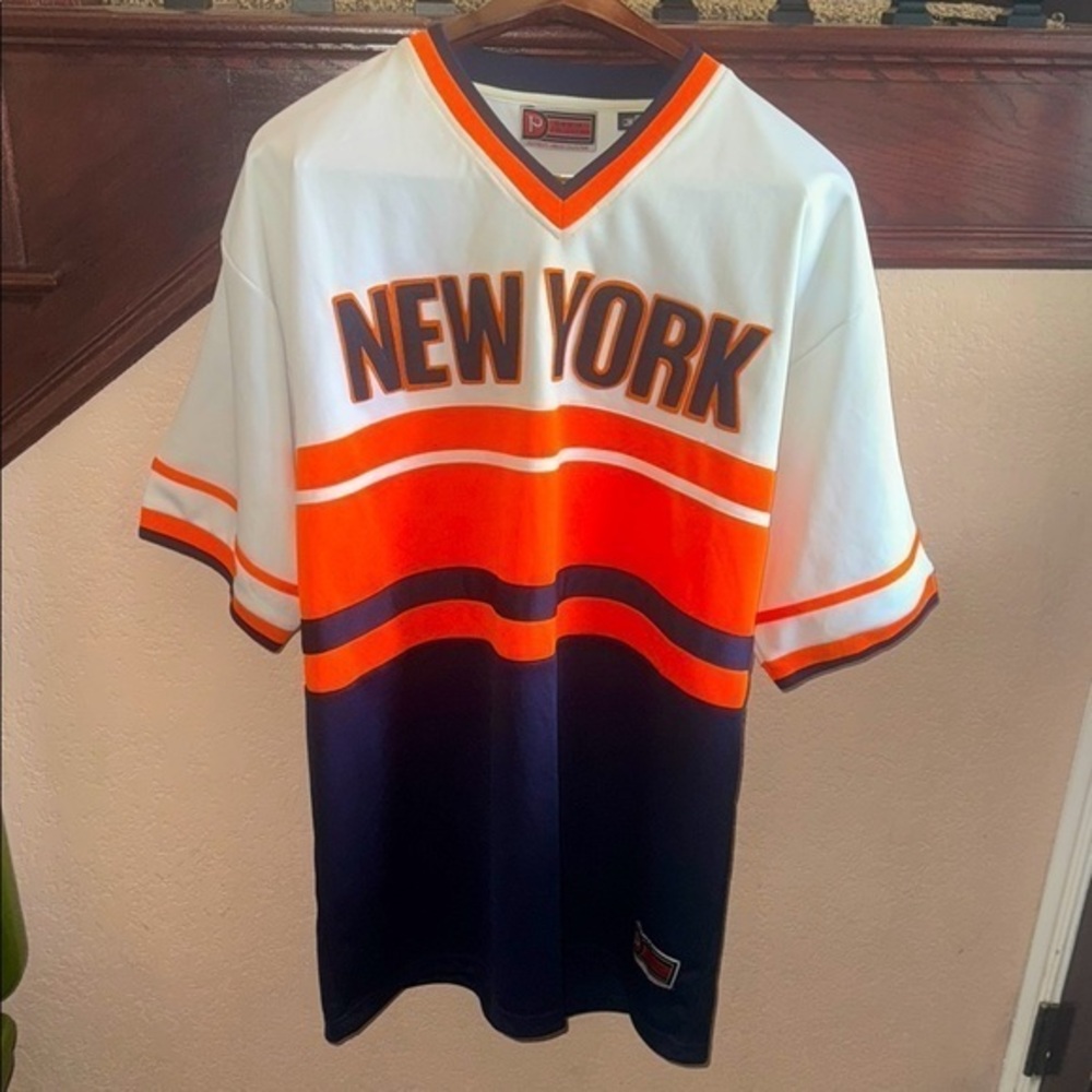 New York Striped Sports Jersey #8 Streetwear New York Fan Gear Athletic Shirt